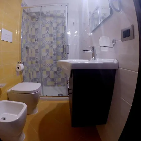 Le Stanze Di Santa Chiara فندق مبيت وإفطار 4*