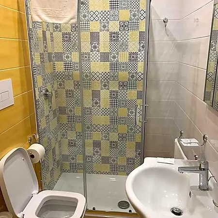 Le Stanze Di Santa Chiara Bed & Breakfast Neapel