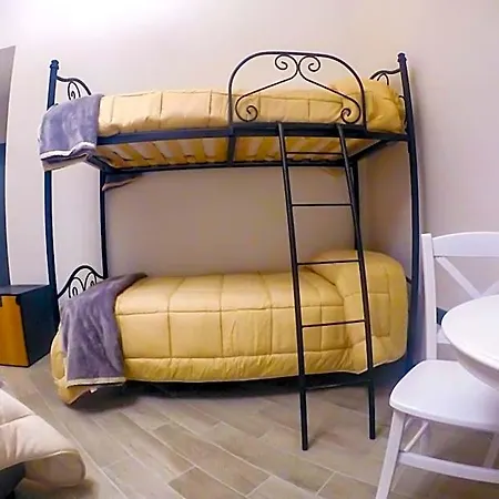 Le Stanze Di Santa Chiara 4*