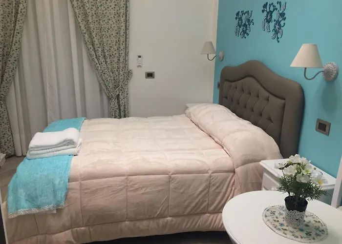 Bed & Breakfast Le Stanze Di Santa Chiara Neapol